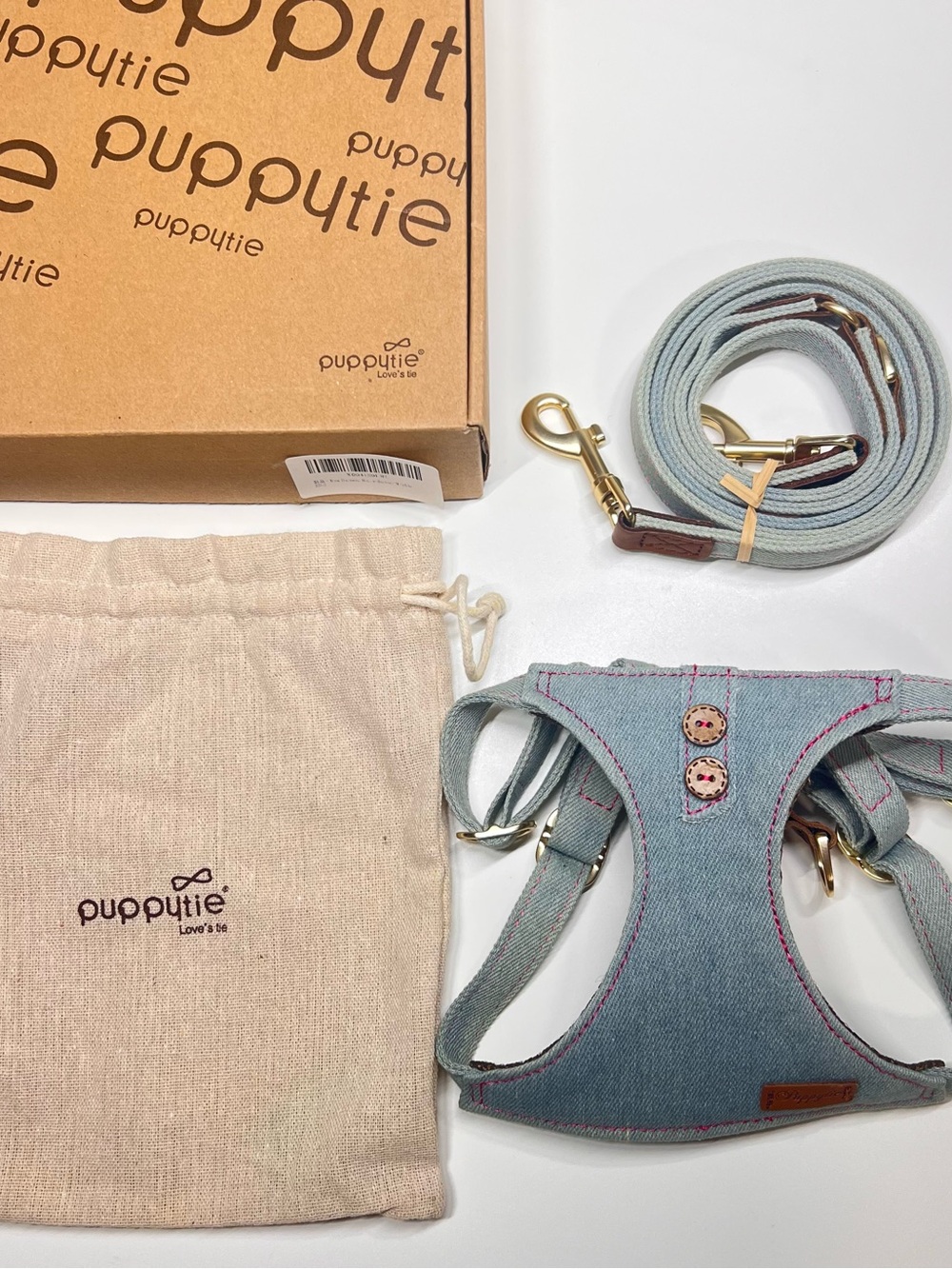 PUPPYTIE Denim Blue Dog Harness & Leash Set M NWT New in Box